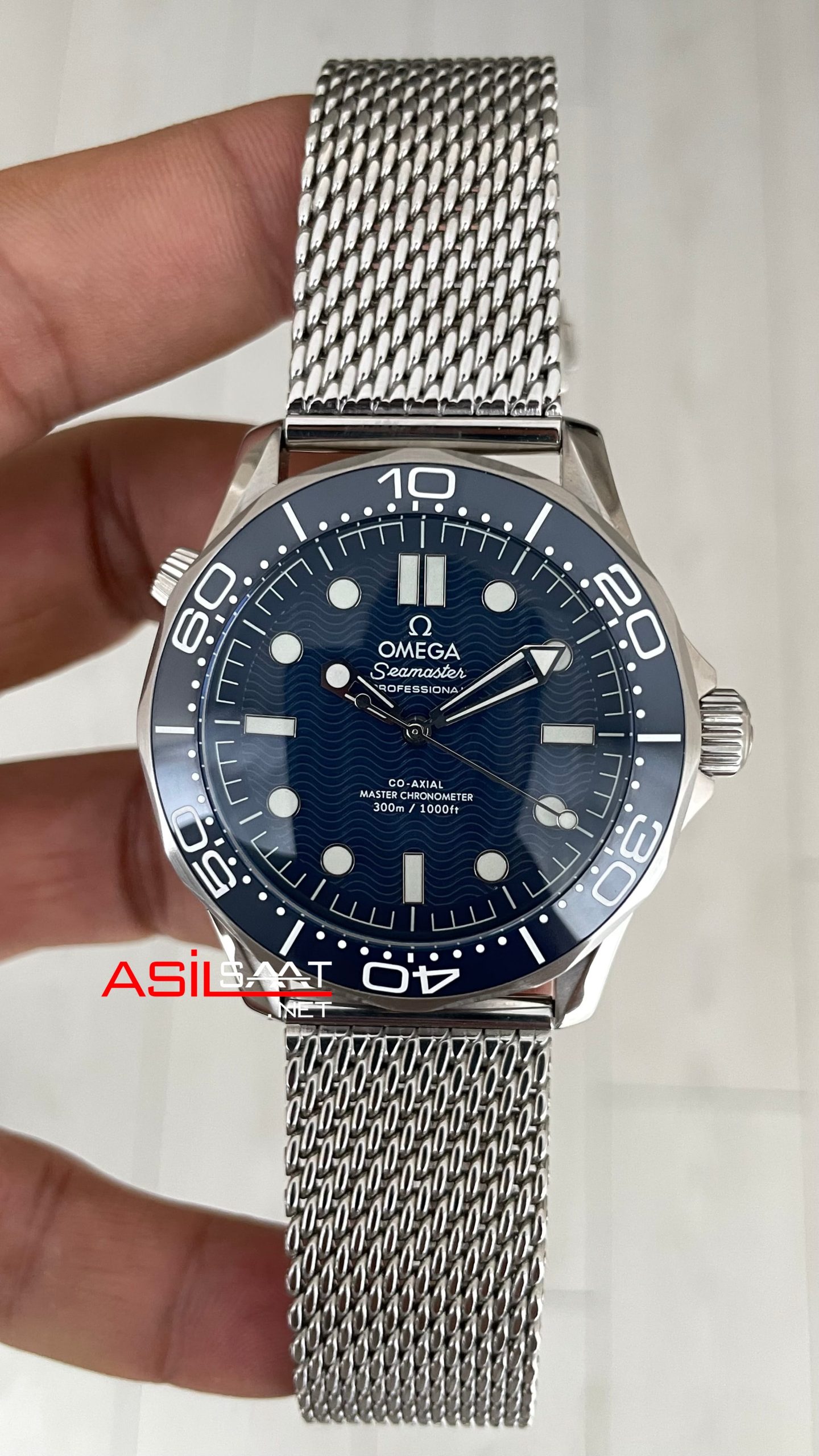 Omega Seamaster Diver 300M James Bond 007 Mavi Kadran 60th Anniversary 42mm Replika Saat Omega Seamaster Diver 300M James Bond 007 Mavi Kadran 60th Anniversary 42mm Replika Saat