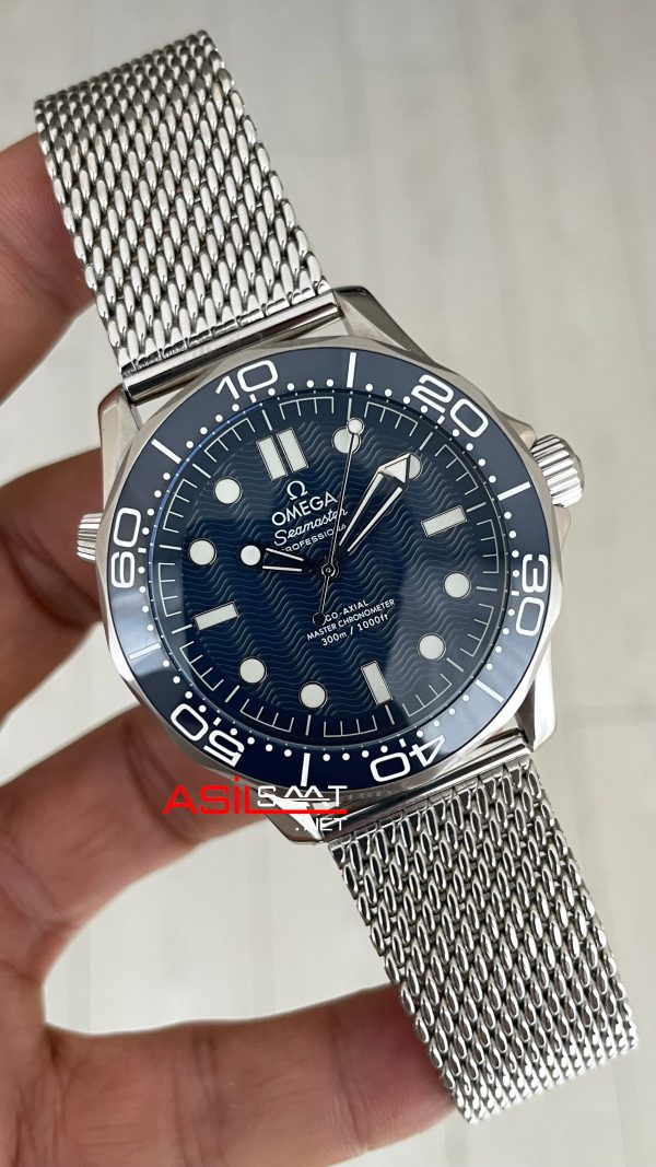 Omega Seamaster Diver 300M James Bond 007 Mavi Kadran 60th Anniversary 42mm Replika Saat Omega Seamaster Diver 300M James Bond 007 Mavi Kadran 60th Anniversary 42mm Replika Saat