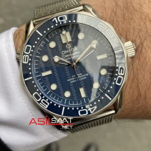 Omega Seamaster Diver 300M James Bond 60th Anniversary Mavi Replika Saat