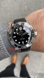 Omega Seamaster Diver 300M Siyah Replika Saat
