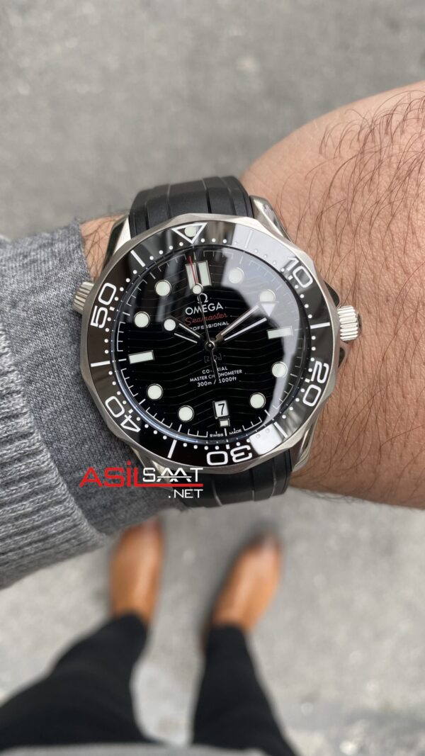 Omega Seamaster Diver 300M Siyah Replika Saat