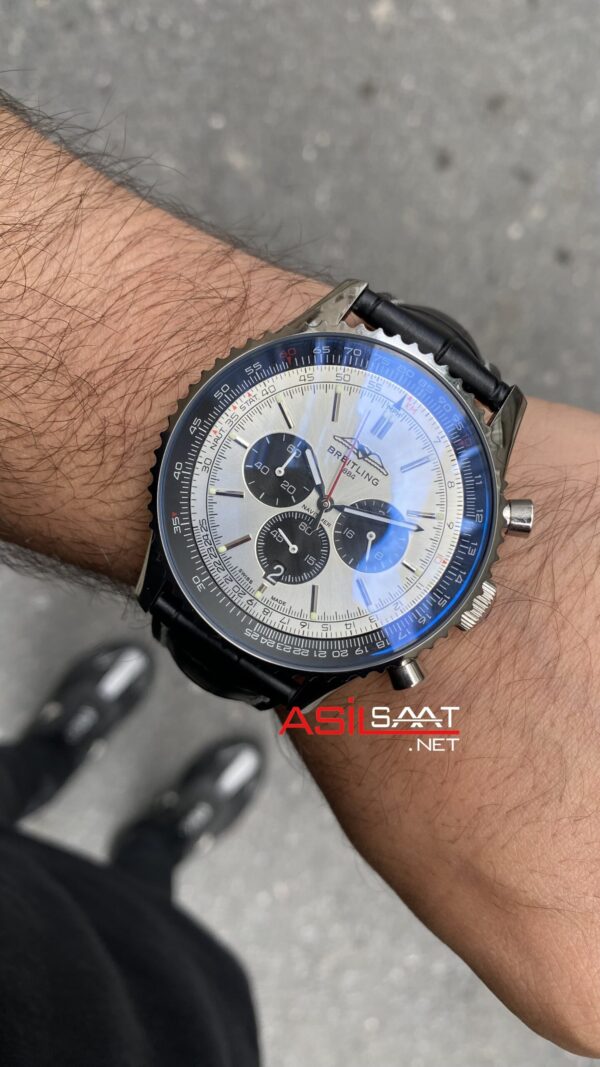 Breitling Navitimer Panda AB0138241G1P1 Replika Saat