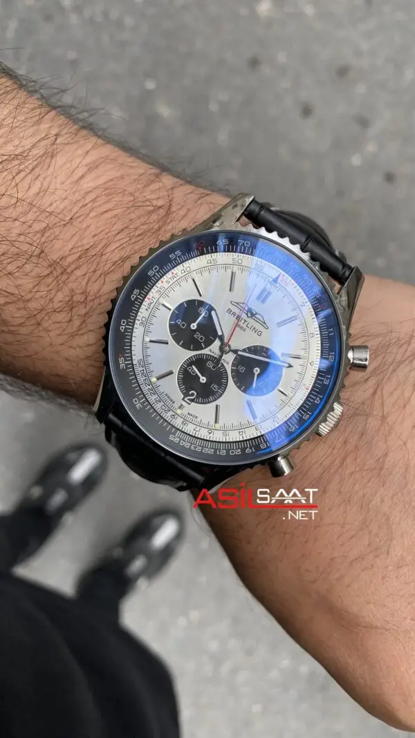 Breitling Navitimer Panda AB0138241G1P1 Replika Saat