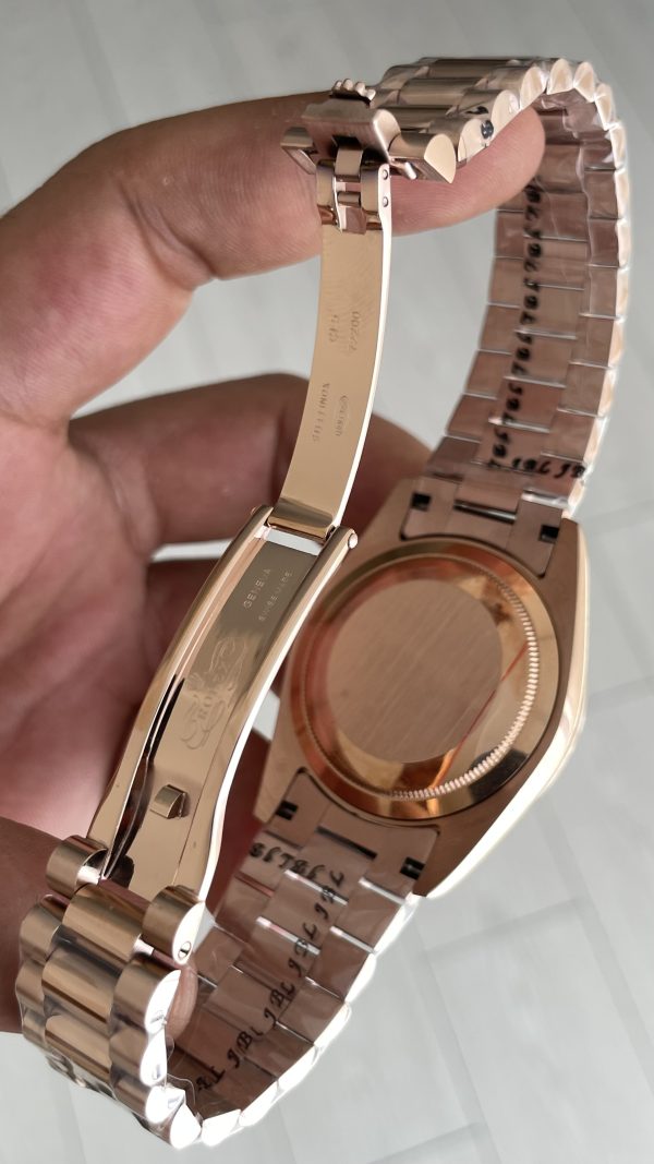 Rolex Day Date Chocolate 228235 President 40mm Rosegold Diamond Bezel Replika Saat Rolex Day Date Chocolate 228235 President 40mm Rosegold Diamond Bezel Replika Saat