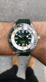 Breitling Superocean 44 mm Yeşil Replika Saat
