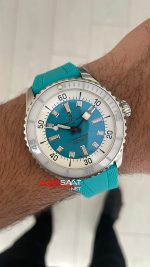 Breitling Superocean A17377 Tiffany 44mm Replika Saat