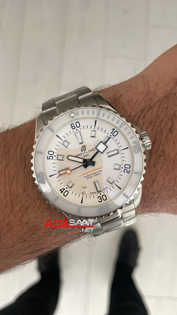 Breitling Superocean Beyaz A17376 44mm Replika Saat Breitling Superocean Beyaz A17376 44mm Replika Saat