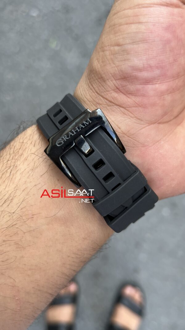 Graham Chronofighter Oversize Commander Siyah Replika Saat