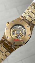 Audemars Piguet Royal Oak Jumbo Extra Thin Gold 15202 Replika Saat