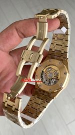 Audemars Piguet Royal Oak Jumbo Extra Thin Gold 15202 Replika Saat