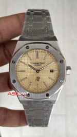 Audemars Piguet Royal Oak Jumbo Extra Thin Somon Kadran 15202BC Replika Saat