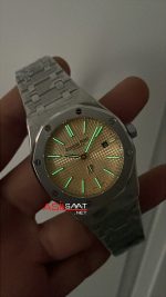 Audemars Piguet Royal Oak Jumbo Extra Thin Somon Kadran 15202BC Replika Saat