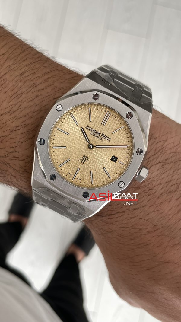 Audemars Piguet Royal Oak Jumbo Extra Thin Somon Kadran 15202BC Replika Saat Audemars Piguet Royal Oak Jumbo Extra Thin Somon Kadran 15202BC Replika Saat