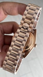 Rolex Day Date Chocolate 228235 President 40mm Rosegold Smooth Bezel Replika Saat
