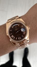 Rolex Day Date Chocolate 228235 President 40mm Rosegold Smooth Bezel Replika Saat