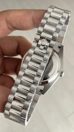 Rolex Day Date Mavi Taşlı 228239 Ombre Blue Diamond Dial 40mm Replika Saat