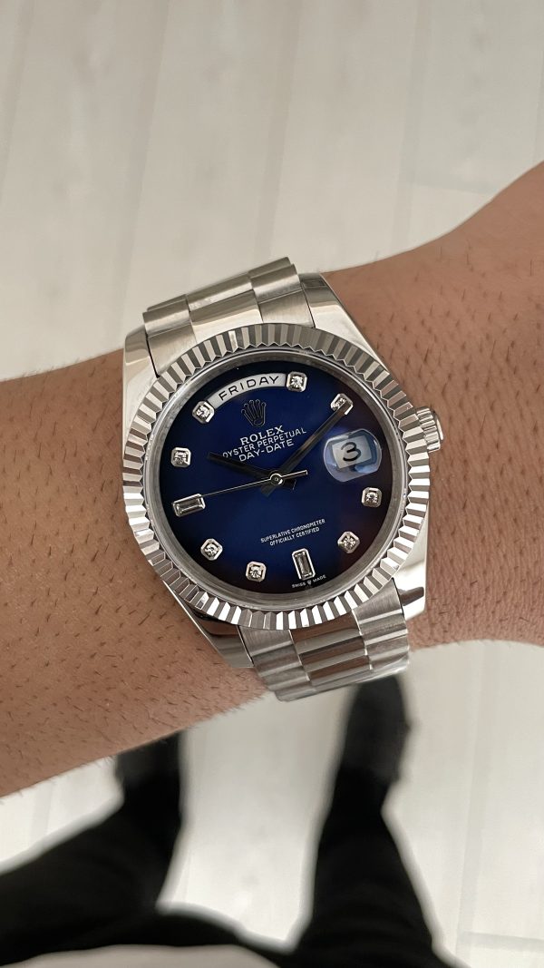 Rolex Day Date Mavi Taşlı 228239 Ombre Blue Diamond Dial 40mm Replika Saat