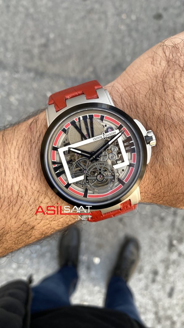 Ulysse Nardin Skeleton Executive Flying Kırmızı Replika Saat