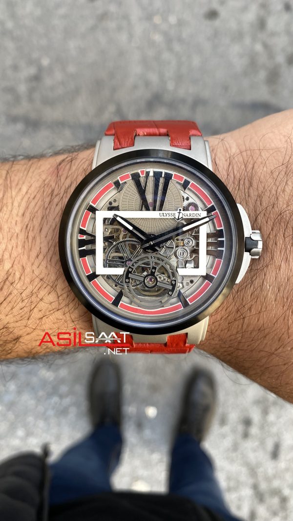 Ulysse Nardin Skeleton Executive Flying Kırmızı Replika Saat
