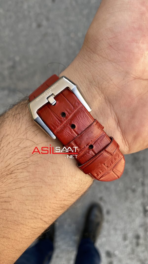 Ulysse Nardin Skeleton Executive Flying Kırmızı Replika Saat