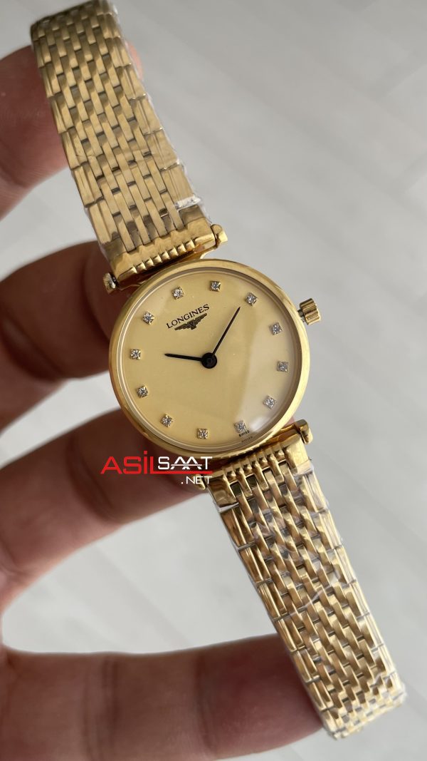 Longines La Grande Classique De Champagne Taşlı Kadın Kol Saati Longines La Grande Classique De Champagne Taşlı Kadın Kol Saati