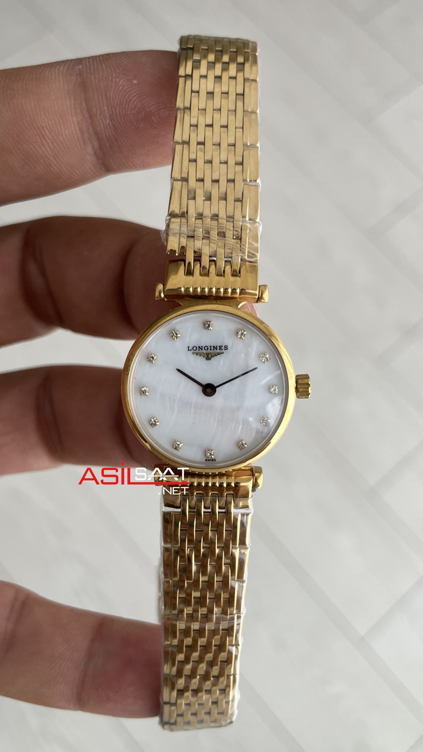 Longines La Grande Classique De Gold Beyaz Taşlı Kadın Kol Saati Longines La Grande Classique De Gold Beyaz Taşlı Kadın Kol Saati