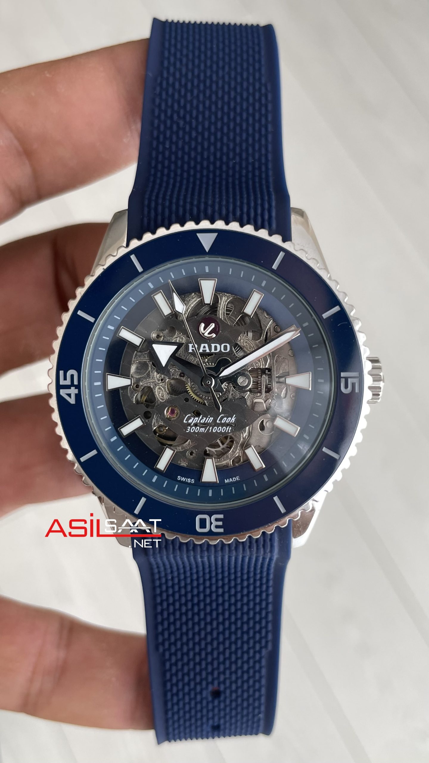 Rado Captain Cook iskelet Mavi Kauçuk Rado Captain Cook iskelet Mavi Kauçuk