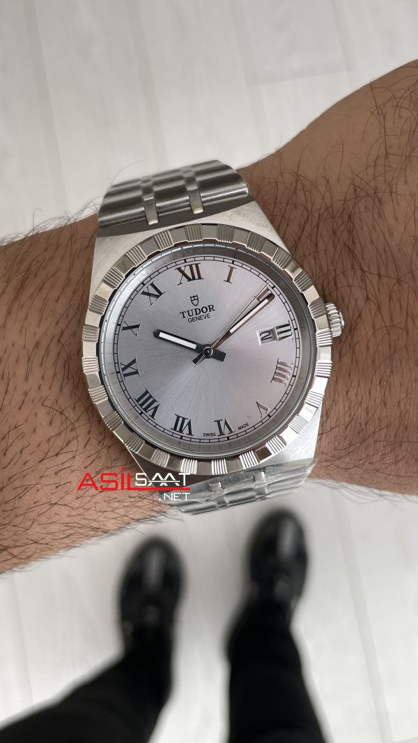 Tudor Royal Beyaz Tudor Royal Beyaz