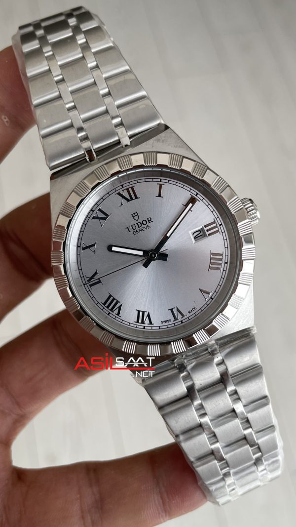 Tudor Royal Beyaz Tudor Royal Beyaz