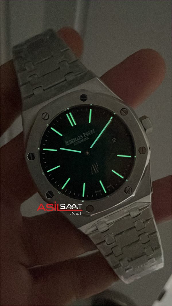 Audemars Piguet Royal Oak Jumbo Extra Thin Yeşil Kadran 16202PT 50th Anniversary Replika Saat