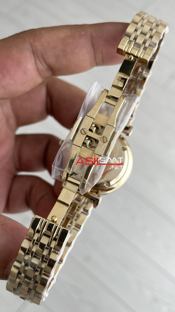 Emporio Armani AR1907 Beyaz Sedef Taşlı Romen Emporio Armani AR1907 Beyaz Sedef Taşlı Romen