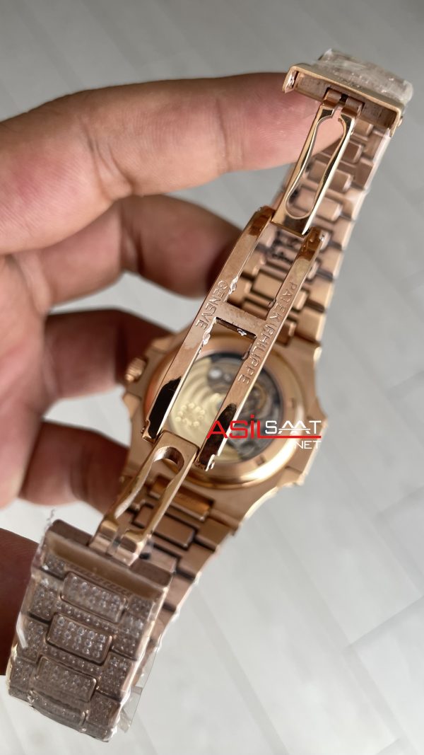 Patek Philippe Nautilus Diamond 5711 Taşlı Rose 40 mm Replika Saat