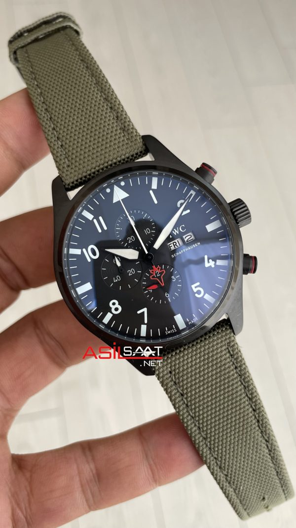 IWC Top Gun Pilot Chronograph Green IW389104 Siyah Kadran 43mm Replika Saat