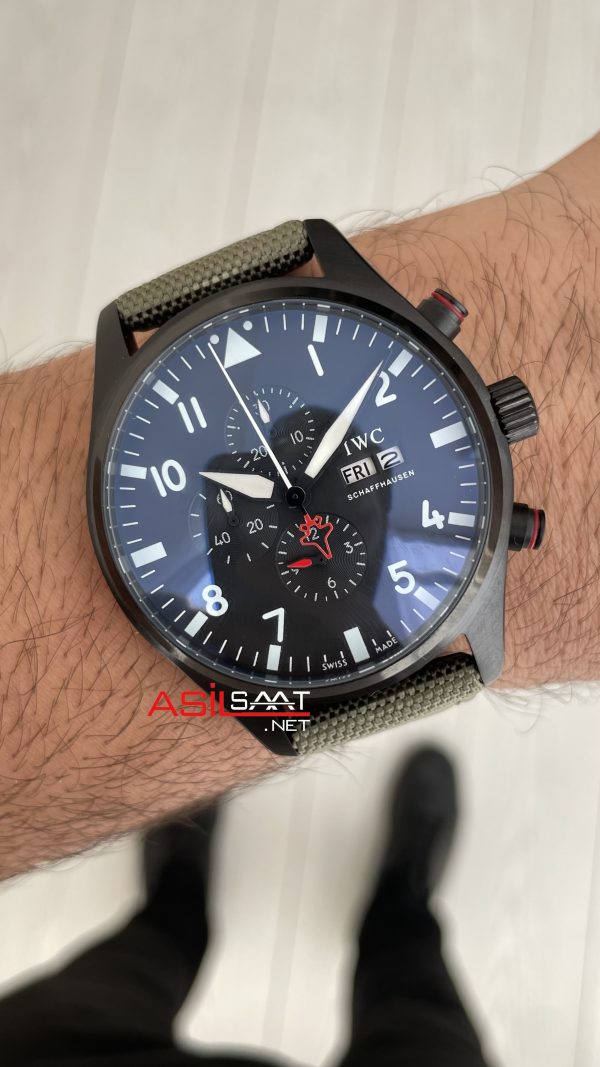 IWC Top Gun Pilot Chronograph Green IW389104 Siyah Kadran 43mm Replika Saat