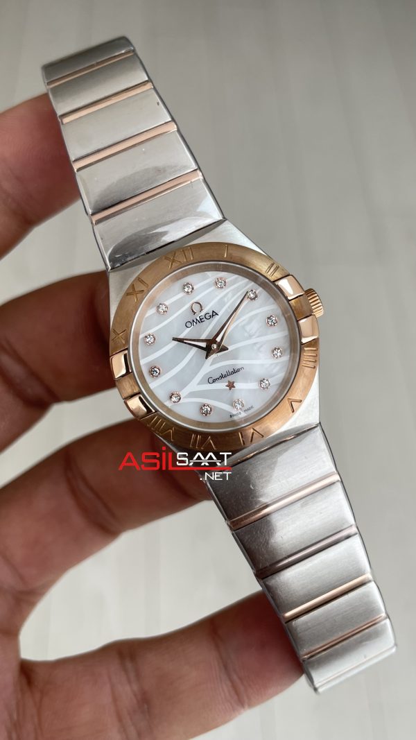 Omega Constellation Beyaz Taşlı Kadran 28mm Silver Rose Kadın Saati Omega Constellation Beyaz Taşlı Kadran 28mm Silver Rose Kadın Saati