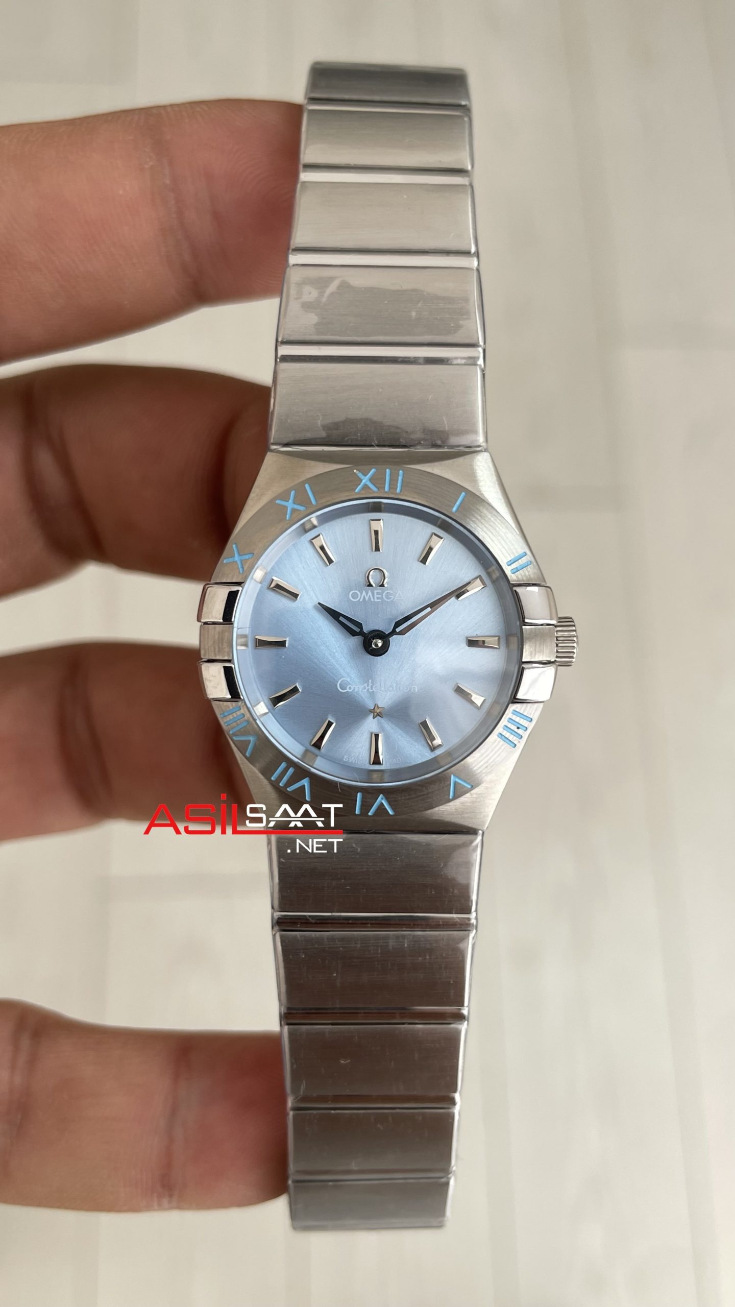 Omega Constellation Turkuaz 28mm Kadın Saati Omega Constellation Turkuaz 28mm Kadın Saati