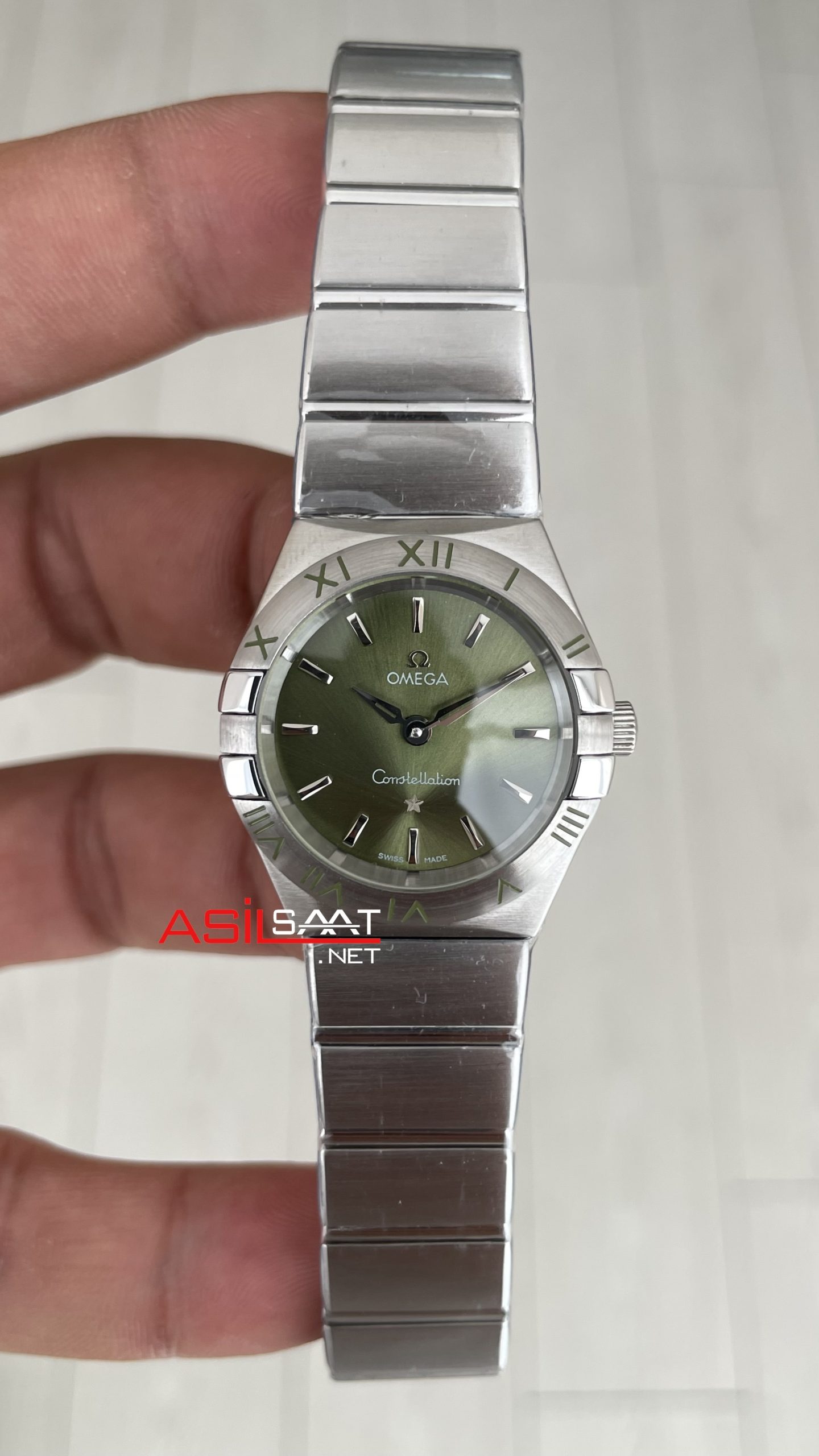 Omega Constellation Yeşil 28mm Kadın Saati Omega Constellation Yeşil 28mm Kadın Saati
