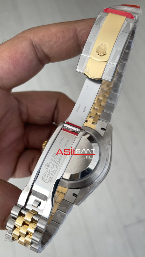 Rolex Datejust Champagne Diamond Dial 126333 Jubilee Two Tone Gold 41mm ETA Swiss