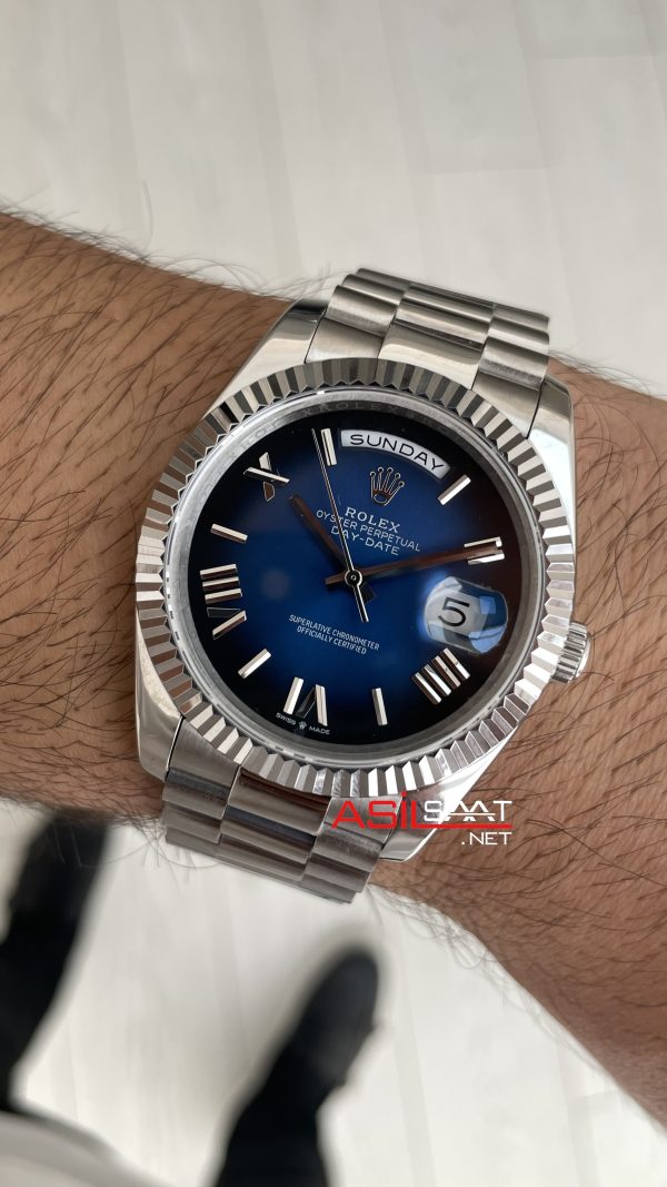 Rolex Day Date Mavi Kadran 228239 Blue Ombre Roman Dial 40mm Silver Replika Saat