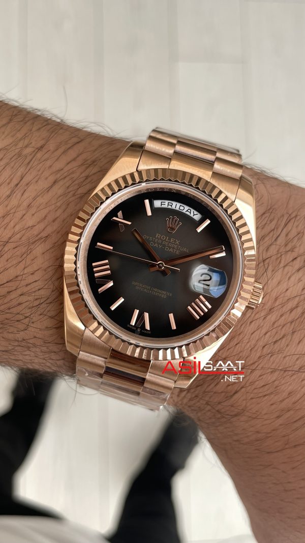Rolex Day Date Slate Ombre 228235 Rose Arduvaz Kadran 40mm Replika Saat