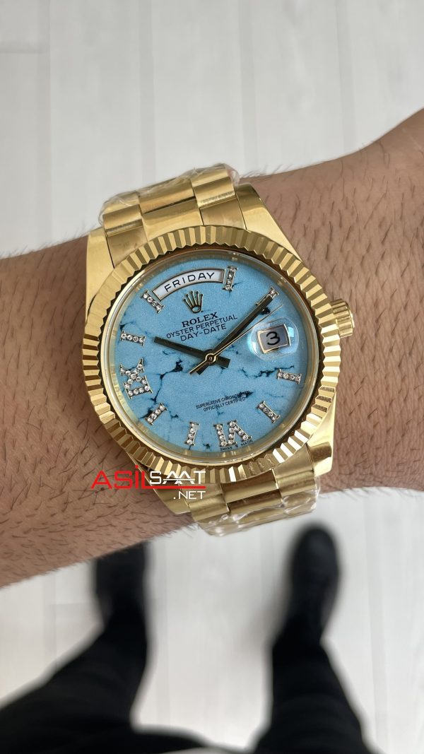 Rolex Day Date Turkuaz 128238 Turquoise Diamond Roman Dial Gold 40mm Replika Saat