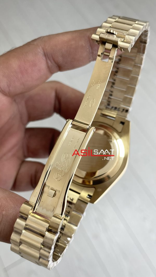 Rolex Day Date Turkuaz 128238 Turquoise Diamond Roman Dial Gold 40mm Replika Saat