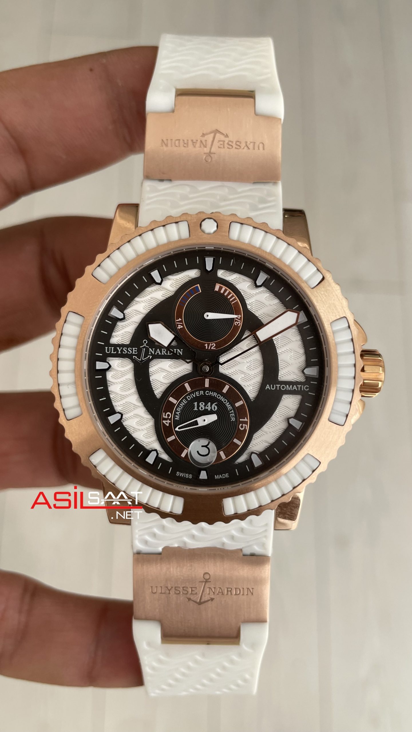 Ulysse Nardin Marine Diver Chronometer Beyaz Kadran Rose 43mm Replika Saat Ulysse Nardin Marine Diver Chronometer Beyaz Kadran Rose 43mm Replika Saat