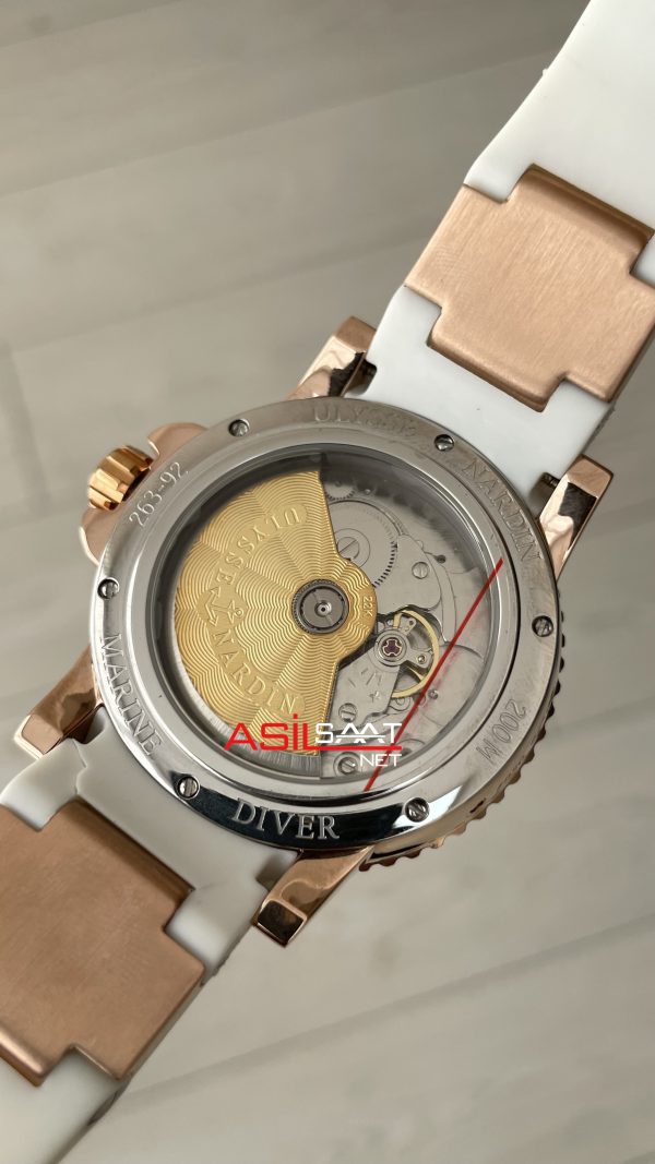 Ulysse Nardin Marine Diver Chronometer Beyaz Kadran Rose 43mm Replika Saat Ulysse Nardin Marine Diver Chronometer Beyaz Kadran Rose 43mm Replika Saat