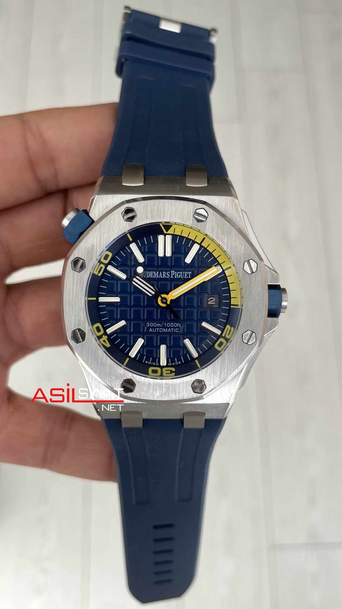 Audemars Piguet Royal Oak Offshore Diver 15710ST Mavi Kadran 42mm Silver Replika Saat Audemars Piguet Royal Oak Offshore Diver 15710ST Mavi Kadran 42mm Silver Replika Saat