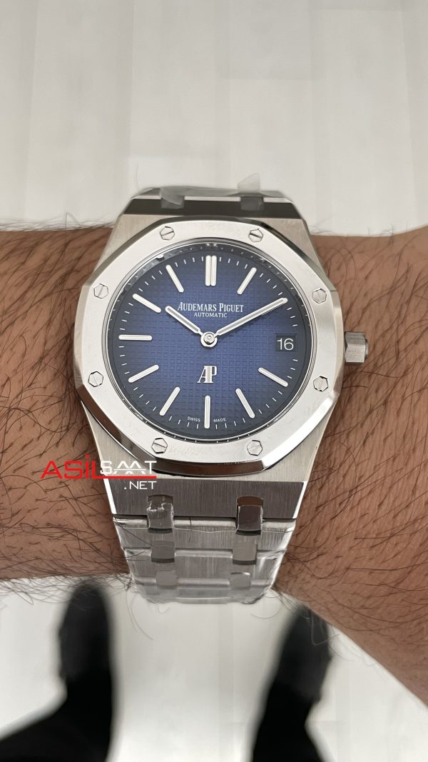 Audemars Piguet Royal Oak Jumbo Extra Thin 15202IP Titanium Mavi Kadran 39mm Super Clone ETA Swiss ZF Factory