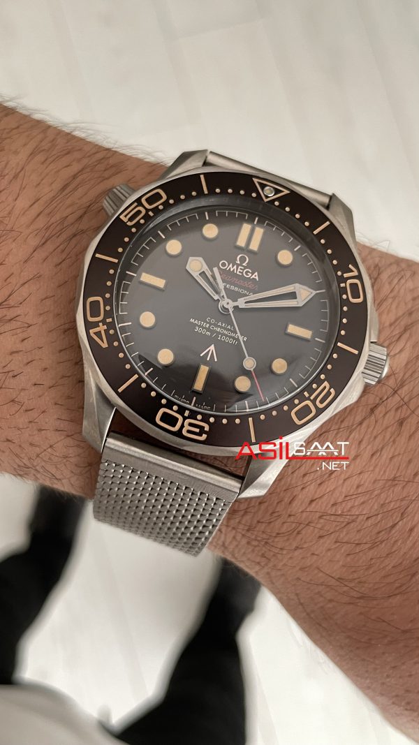 Omega Seamaster Diver 300M James Bond 007 No Time To Die Titanium 42mm Brown Dial Super Clone Swiss ETA Saat VS Factory Omega Seamaster Diver 300M James Bond 007 No Time To Die Titanium 42mm Brown Dial Super Clone Swiss ETA Saat VS Factory