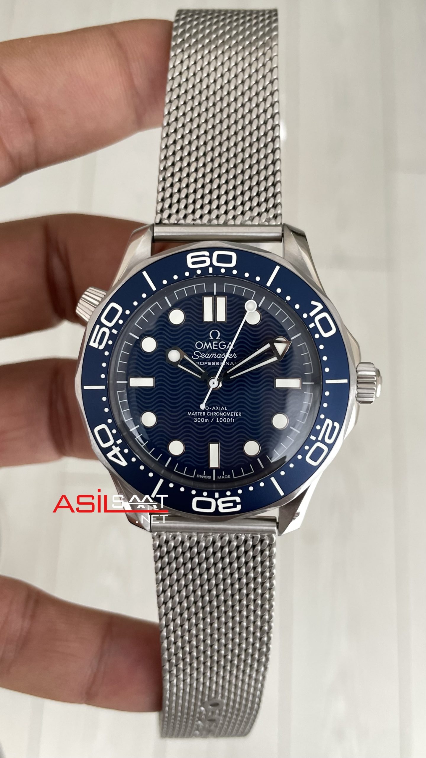 Omega Seamaster Diver 300M James Bond 007 Mavi Kadran 60th Anniversary 42mm Super Clone Swiss ETA Saat VS Factory