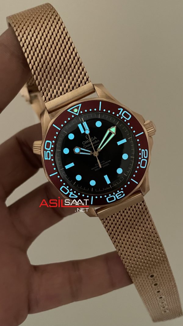 Omega Seamaster Diver 300M Titanium 42mm Burgundy Bronze Gold Super Clone Swiss ETA Saat VS Factory Omega Seamaster Diver 300M Titanium 42mm Burgundy Bronze Gold Super Clone Swiss ETA Saat VS Factory