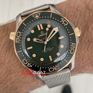 Omega Seamaster Diver 300M Titanium 42mm Green Bronze Gold Super Clone Swiss ETA Saat VS Factory